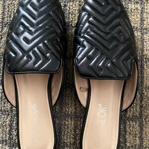 SAMILOR Women's Black Quilted Slip-On Shoes